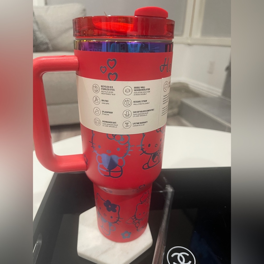 Stanley Red Hello Kitty Tumbler - Picture 4 of 14